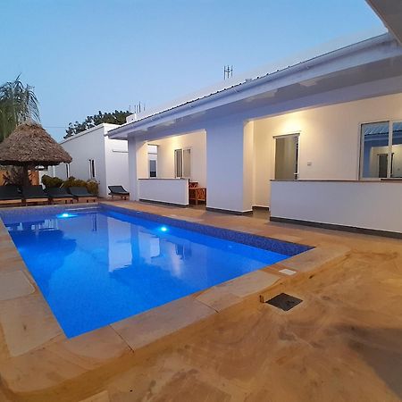 Diamond White Resort Нунгві Екстер'єр фото